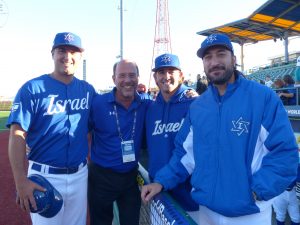 kurz-with-israel-players